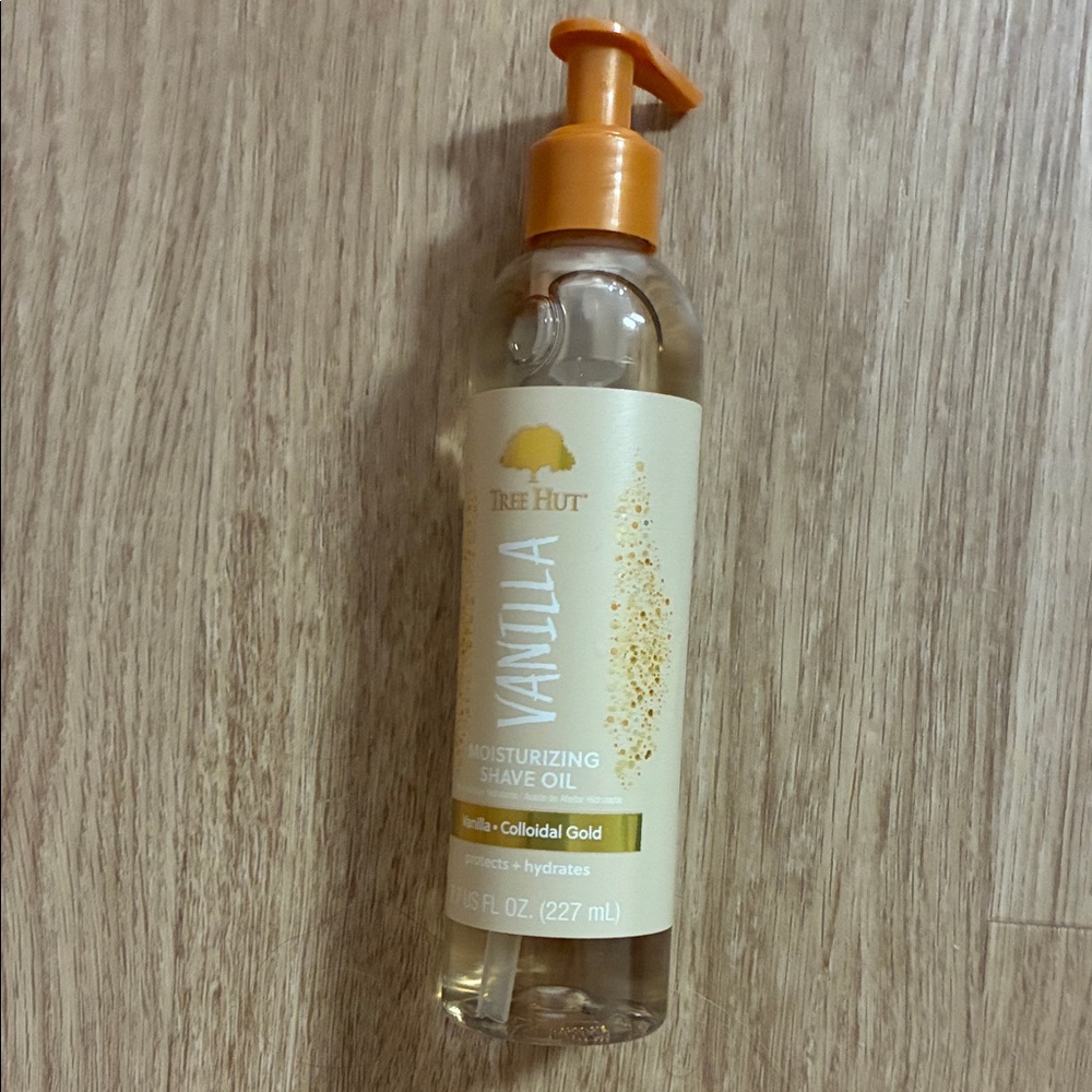 Vanilla Moisturizing Shave Oil Tree Hut